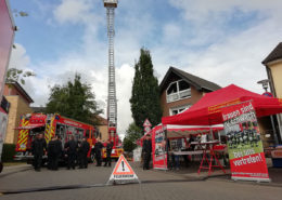 Die Feuerwehr Voerde beim Fest "Blickpunkt Spellen"