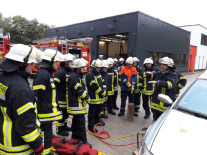 Feuerwehr Voerde: Abgeschlossene Grundausbildung 2017