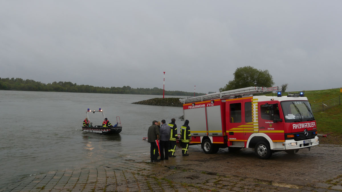 Impressionen der Jahresübung aller Einheiten der Feuerwehr Voerde