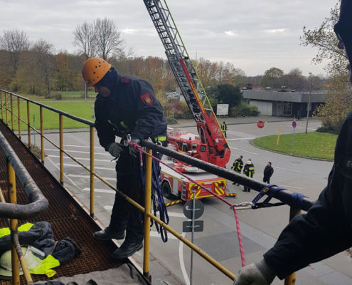 Lehrgang Absturzsicherung Feuerwehr Voerde